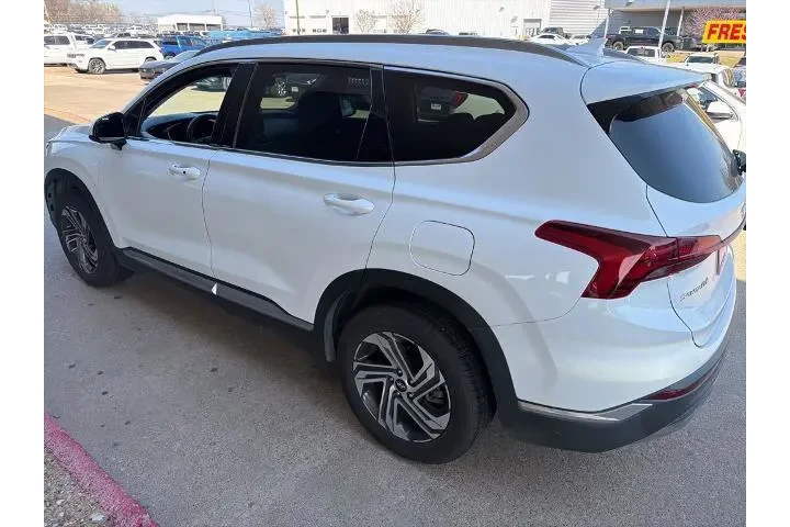 $17692 : Hyundai SANTA FE 2021 SEL 4d image 8