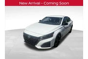 $20987 : Nissan Altima 2024 2.5 SR 4d thumbnail