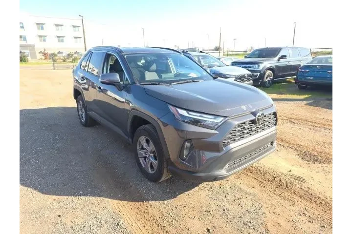 $28900 : Toyota RAV4 2025 XLE 4dr SUV image 1