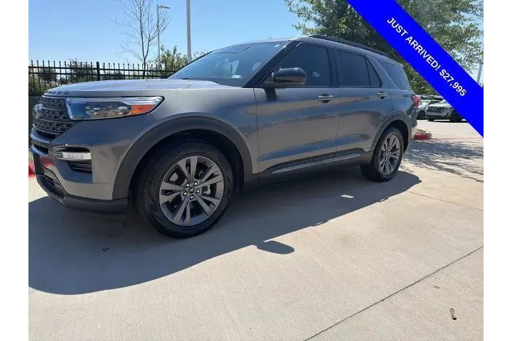 $27995 : Ford Explorer 2023 XLT 4dr S image 1