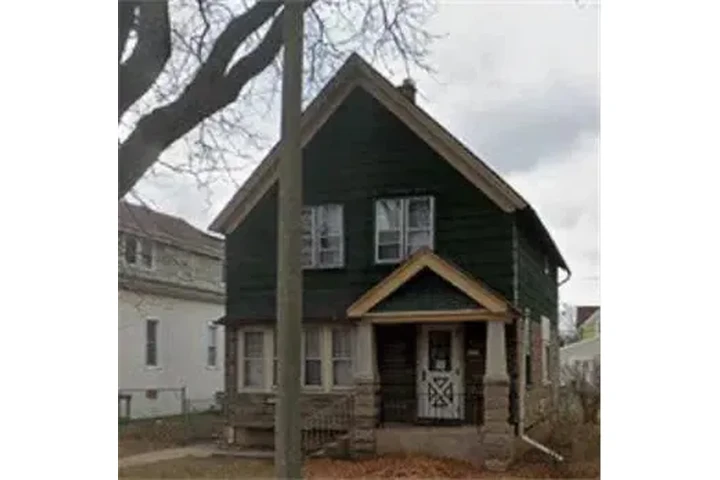 $900 : Rental property with 1 bedro image 1