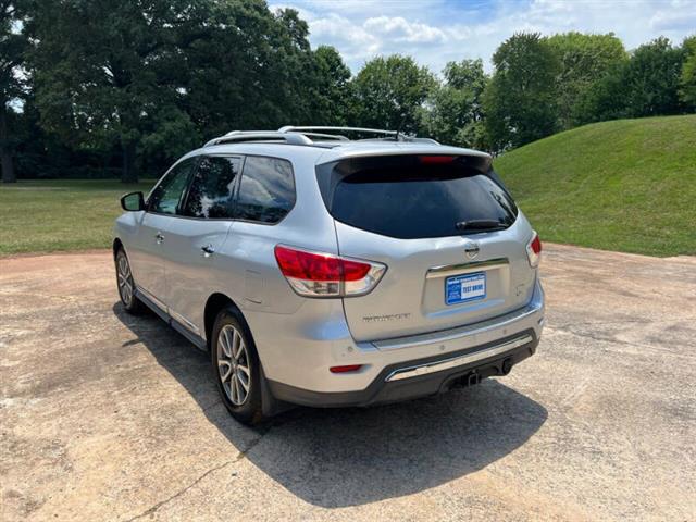 $13500 : 2015 Pathfinder S image 7