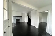 $695 : Rental property with 3 bedro thumbnail