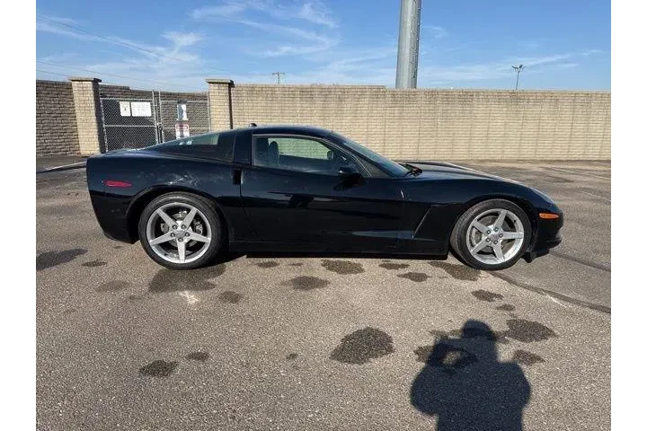 $28982 : Chevrolet Corvette 2005 2dr image 8
