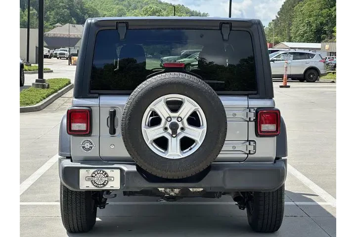 $29900 : Jeep Wrangler Unlimited 2020 image 6