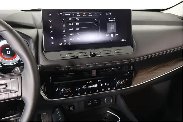 $35117 : Nissan Rogue 2026 AWD Platin image 5