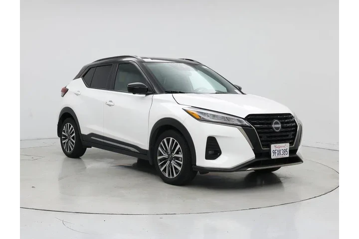 $19998 : Nissan Kicks 2023 SR 4dr Cro image 1