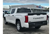 $38991 : Toyota Tundra 2025 4x4 SR 4d thumbnail