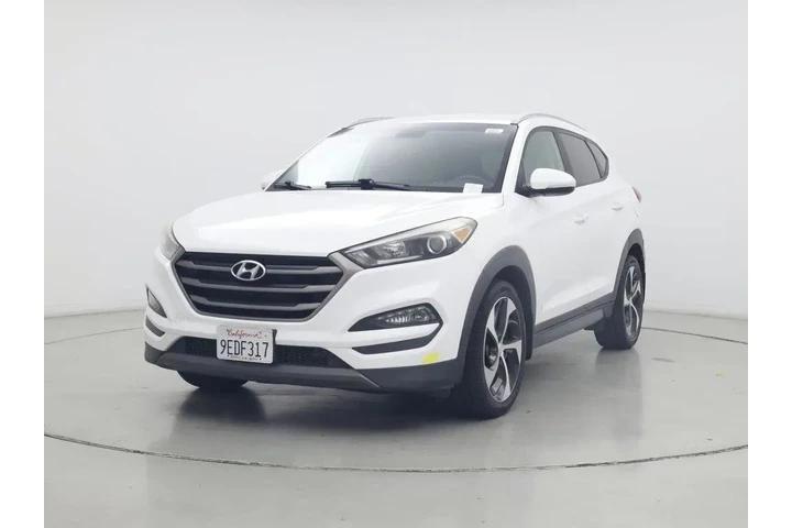 $12599 : Hyundai TUCSON 2016 Sport 4d image 4