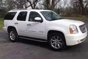 2011 GMC Yukon DENALI en Los Angeles