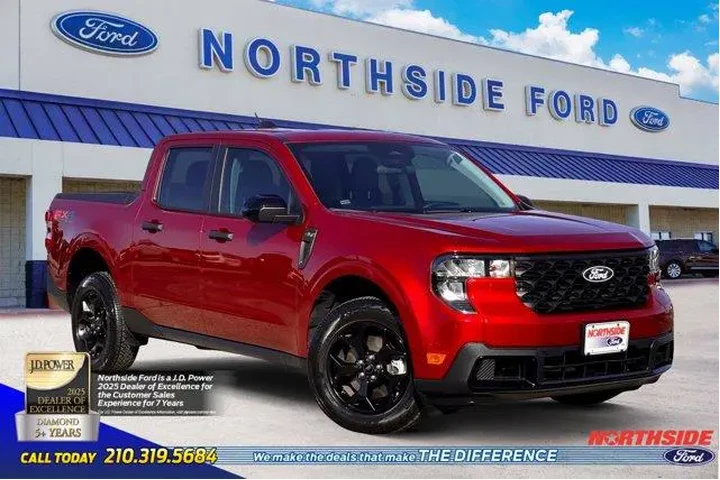 $29977 : Ford Maverick 2025 AWD XLT 4 image 1