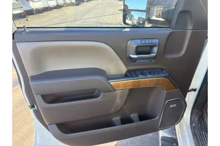 $24000 : Chevrolet Silverado 1500 201 image 8