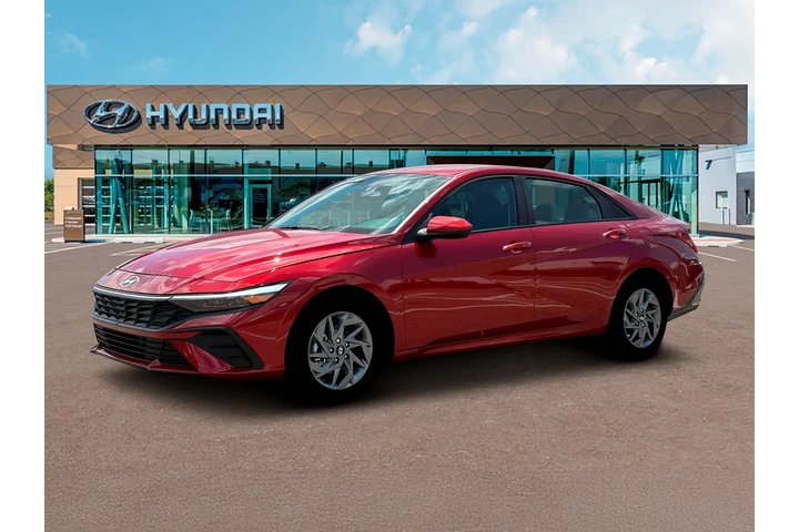 $23990 : Hyundai ELANTRA Hybrid 2025 image 2