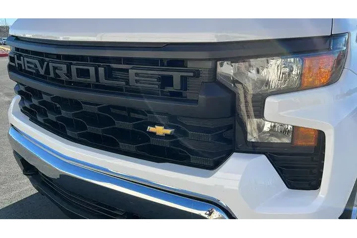 $37484 : Chevrolet Silverado 1500 202 image 10