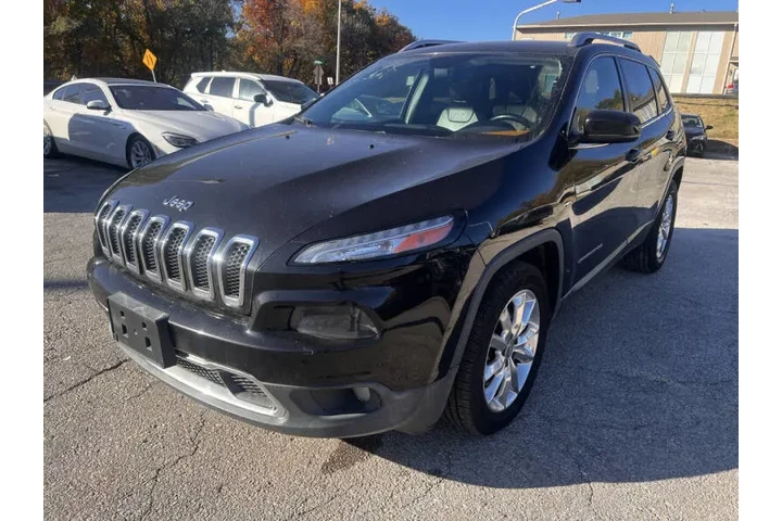 $9999 : 2015 Cherokee Limited image 1