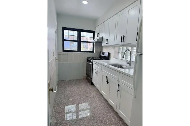 $2999 : APARTAMENTO NUEVO & AMPLIO image 6