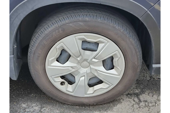 $23995 : Subaru Forester 2022 AWD Bas image 8