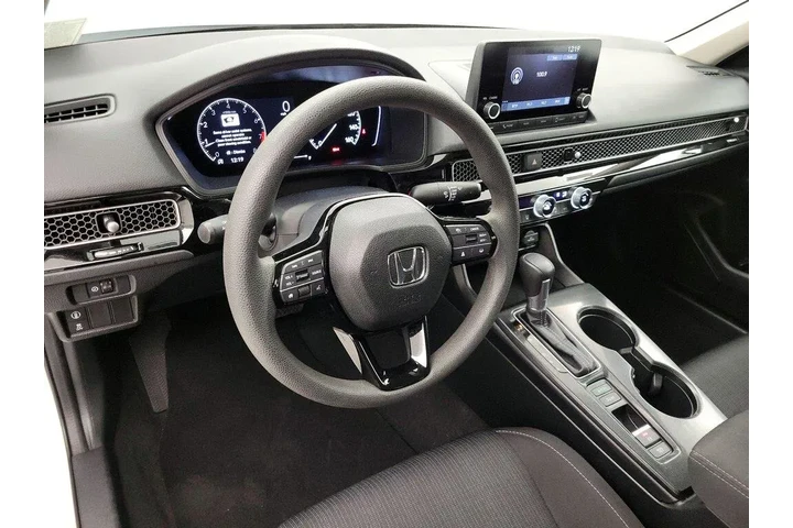 $22998 : Honda Civic 2023 LX 4dr Seda image 9