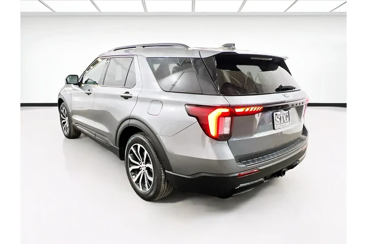 $37888 : Ford Explorer 2025 ST-Line 4 image 3