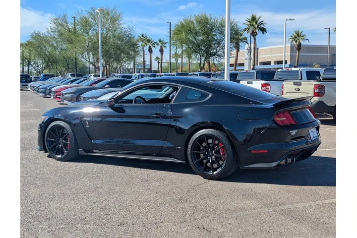 Ford Mustang 2017 Shelby GT3 image 4