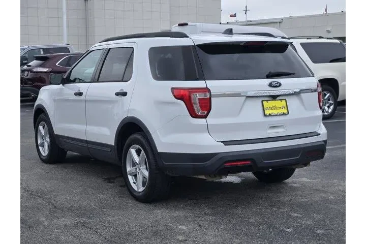 $19491 : Ford Explorer 2018 Base 4dr image 6