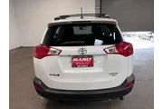 $19485 : Toyota RAV4 2015 AWD Limited thumbnail