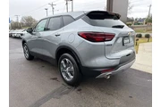 $29989 : Chevrolet Blazer 2025 AWD LT thumbnail