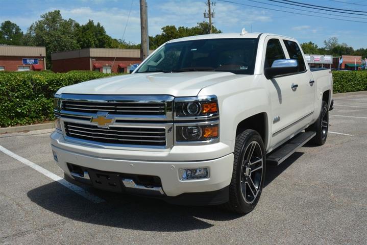 2015 Silverado 1500 High Coun image 2