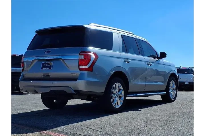 $36997 : Ford Expedition 2021 4x2 XLT image 6
