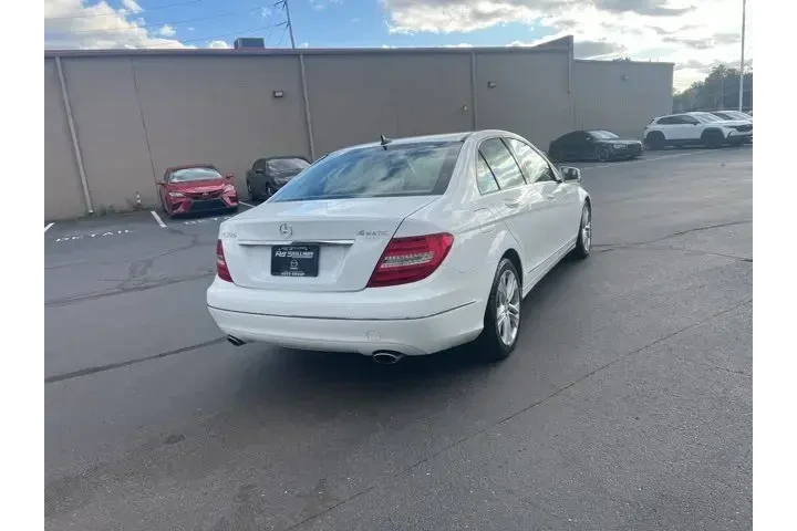 $10995 : Mercedes-Benz C-Class 2013 A image 9