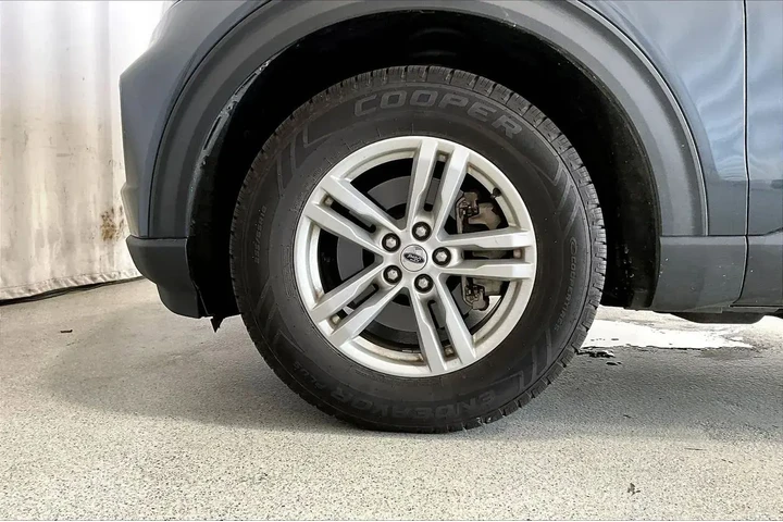 $23491 : Ford Explorer 2022 XLT 4dr S image 6