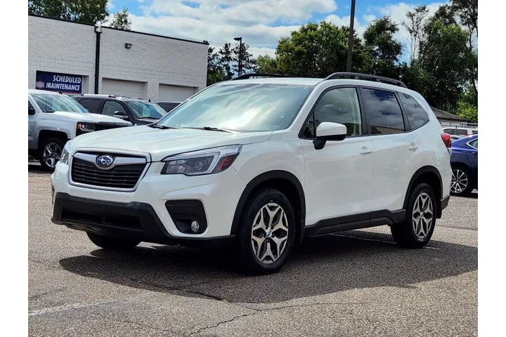 $18572 : 2021 Forester Premium image 7