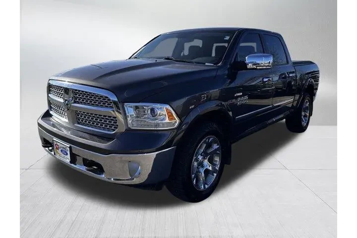 $20699 : Ram 1500 2016 4x4 Laramie 4d image 3