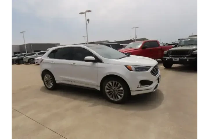 $22911 : Ford Edge 2020 Titanium 4dr image 6
