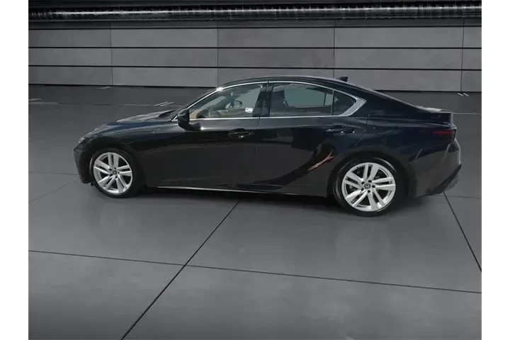 $37988 : Lexus IS 300 2024 4dr Sedan image 5