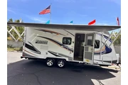 $18995 : 2013 Lance 1985 model 23 ft thumbnail