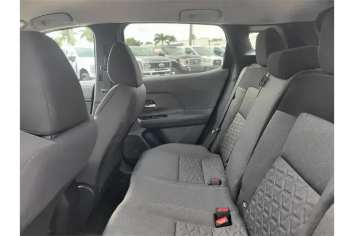 $25291 : Nissan Kicks 2026 SV 4dr Cro image 9