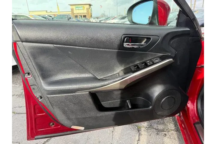 $20630 : Lexus IS 250 2014 4dr Sedan image 10