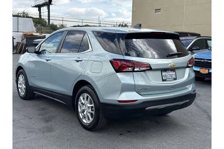 $16588 : Chevrolet Equinox 2022 LT 4d image 5