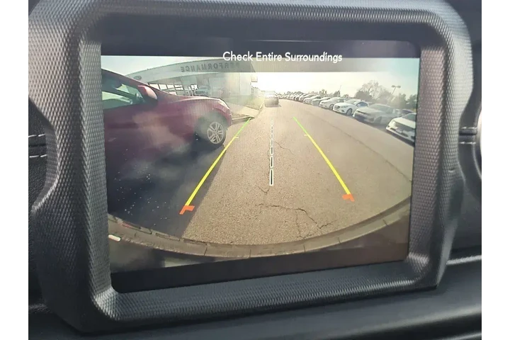 $33958 : Jeep Wrangler 2023 4x4 Sahar image 10