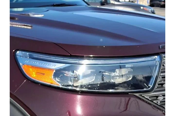 $30483 : Ford Explorer 2022 AWD XLT 4 image 9