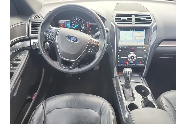 $18998 : Ford Explorer 2019 Limited 4 image 6