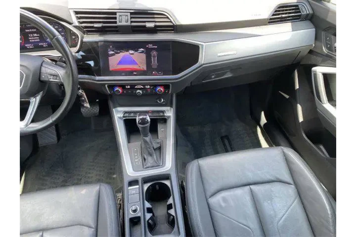 $19604 : Audi Q3 2022 AWD quattro S l image 10