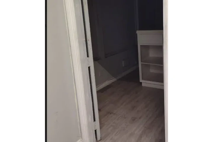 COMPTON RENTO ESPACIO image 4