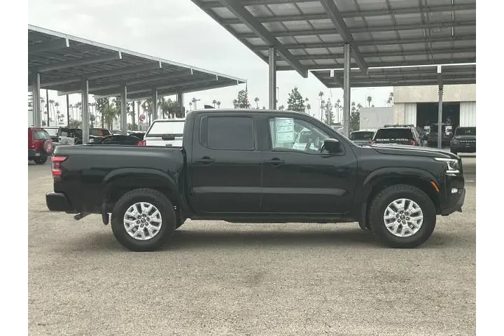 $31990 : Nissan Frontier 2022 4x4 S 4 image 2