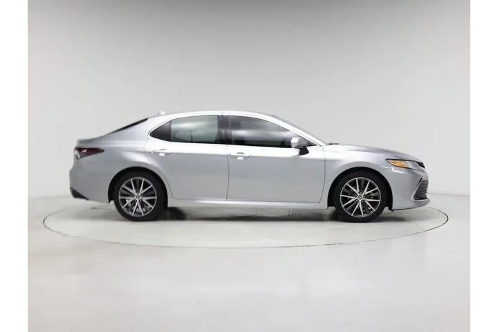 $22998 : Toyota Camry 2023 XLE 4dr Se image 7