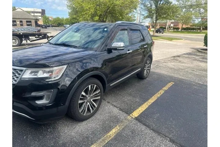 $17998 : Ford Explorer 2017 AWD Plati image 8