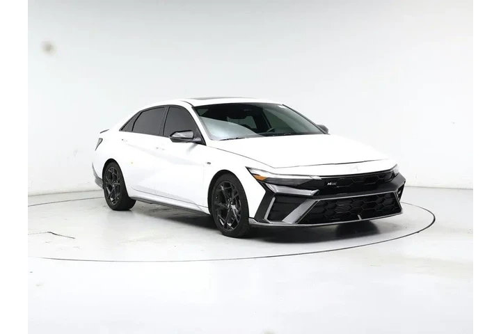 $32495 : Hyundai ELANTRA 2025 N Line image 1