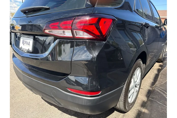 $18995 : 2022 Equinox FWD LS image 8