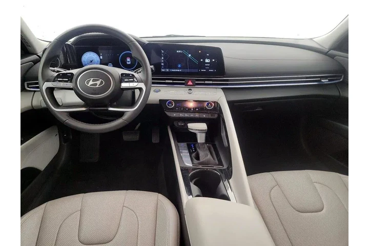$24998 : Hyundai ELANTRA 2025 Limited image 9